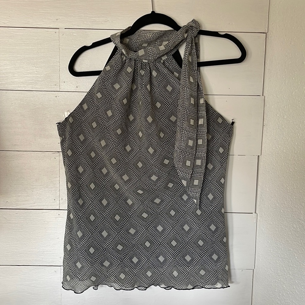 Large BCX Black and White Geometric Sleeveless Blouse